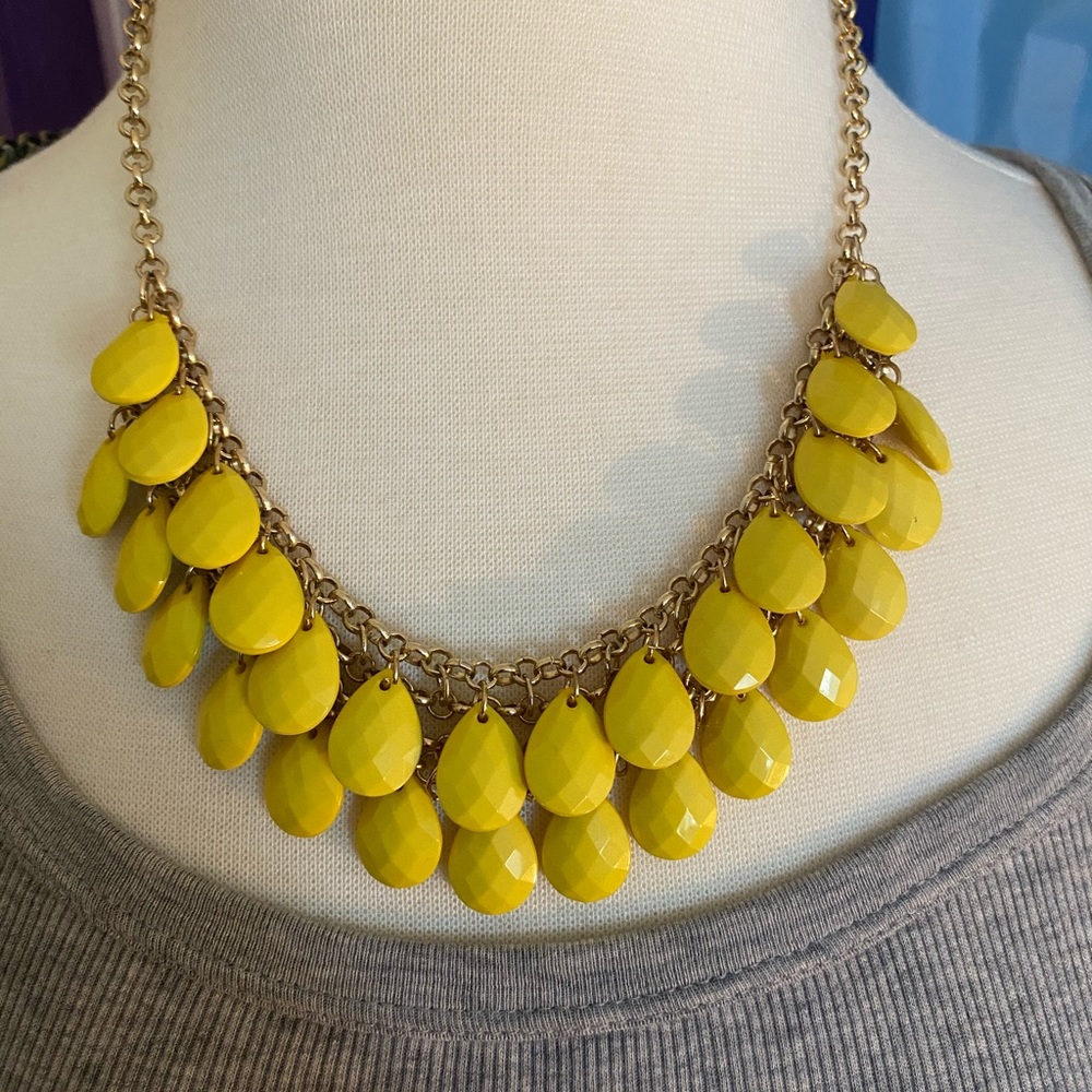 Statement Necklace - Picture 2 of 3